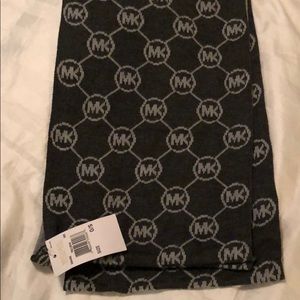 MICHAEL Michael Kors Scarf